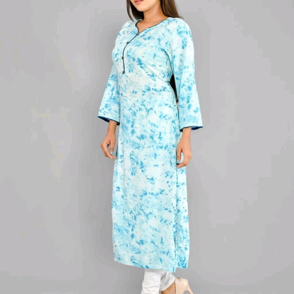 Women's Kurties