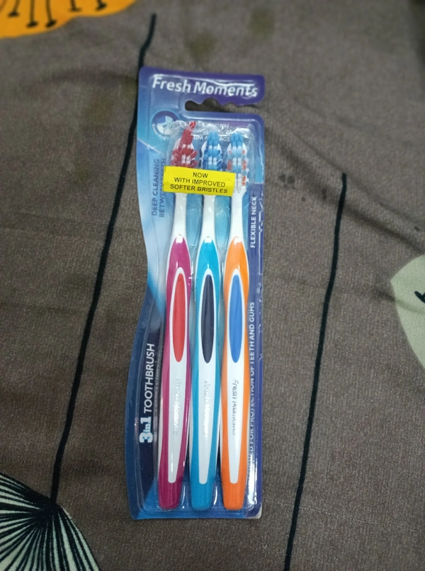 Fresh Moments 3 In 1 Toothbrush