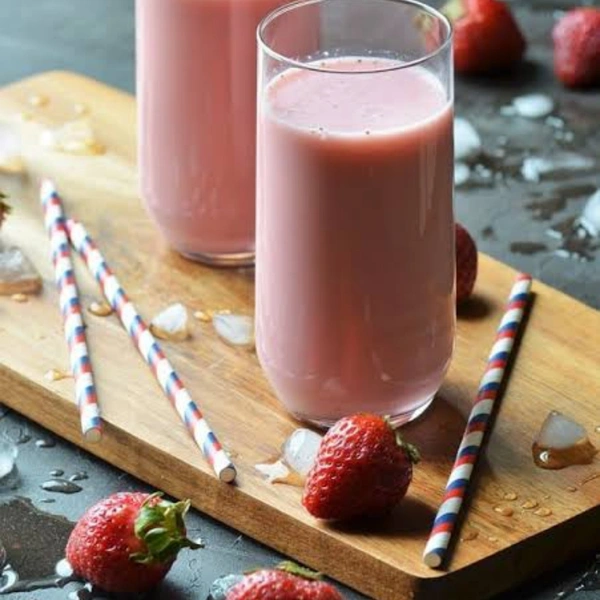 Strawberry Lassi