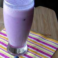 Blueberry Lassi