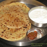 Aloo Paratha With Dahi