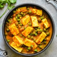 Matar Paneer