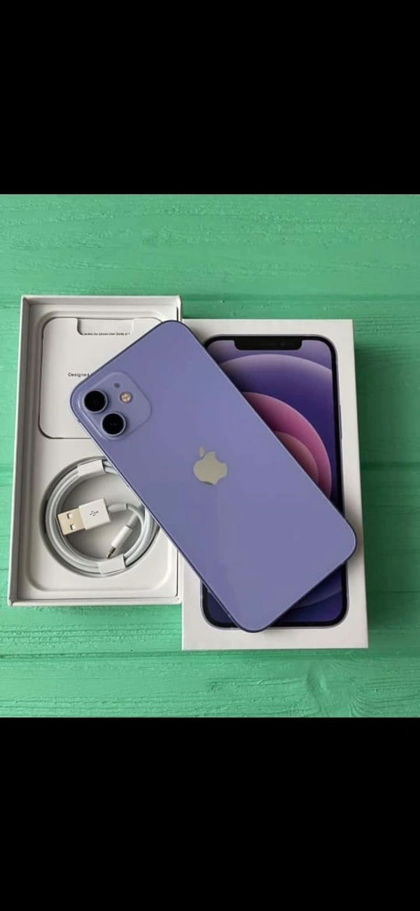 iPhone 12 Refurbished  - Alto, 6.1 Inch