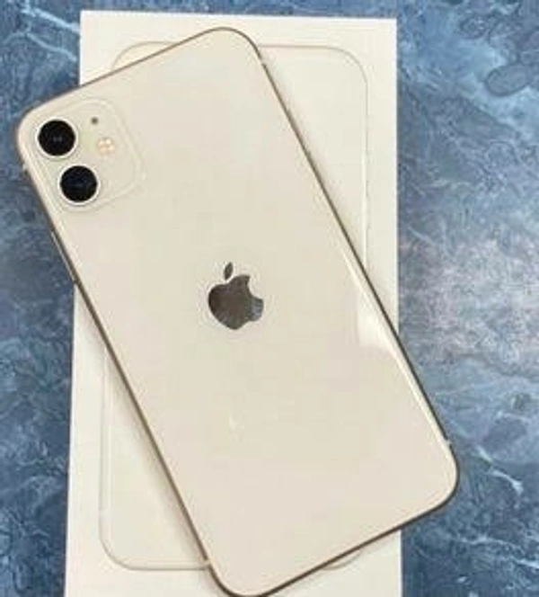 iPhone 12 Refurbished  - Alto, 6.1 Inch