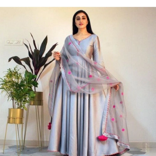 A Women Kurta Set With Dupatta cream Silver - XL, 19114899