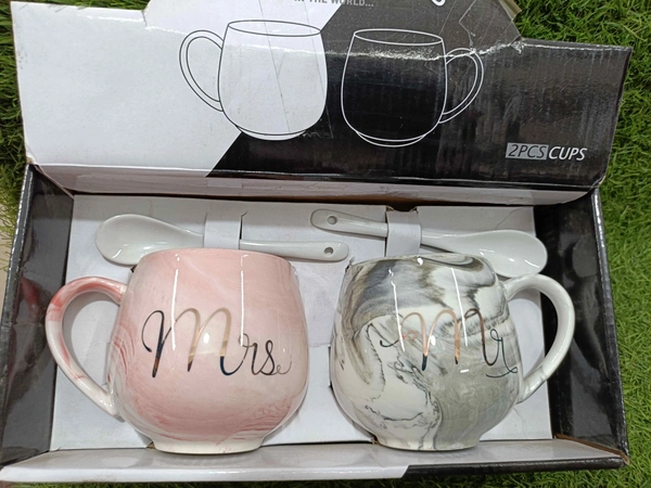 Mr. & Mrs. Premium Ceramic Mug Set With Spoons 