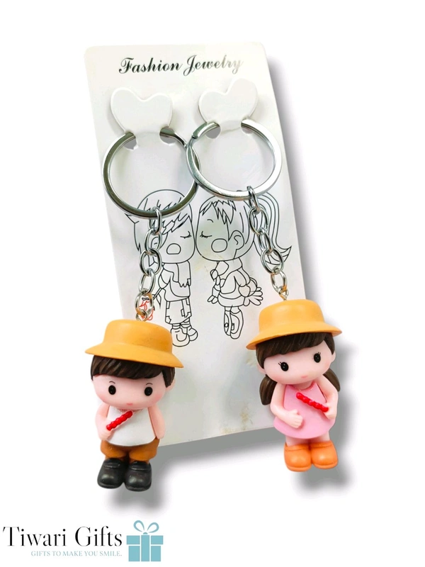 Beautiful Unique Ceramic Design Keychains For Couple (Multicolour)