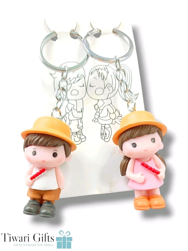 Beautiful Unique Ceramic Design Keychains For Couple (Multicolour)