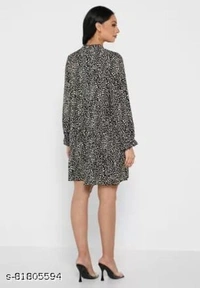 RA Fashion short dress - L, available