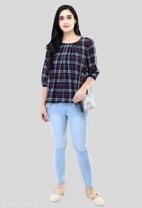 Women's Beautifull Trendy Printed Top - XXL, available