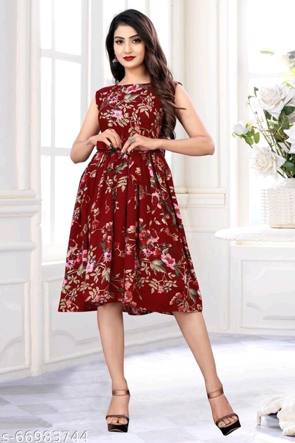 Classy Floral Printed Dress for Women with Belt - XXL, available