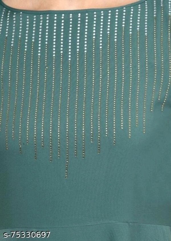gown - XL, available