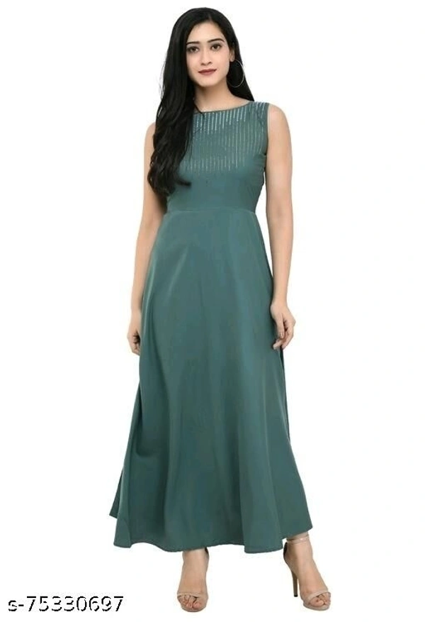 gown - XXL, available