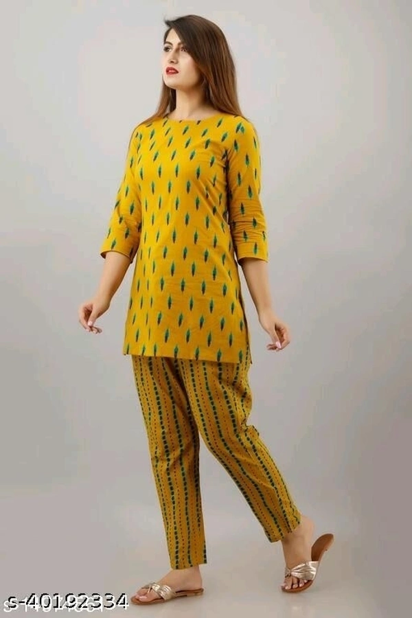 Inaaya Stylish Women Night suits - M, available