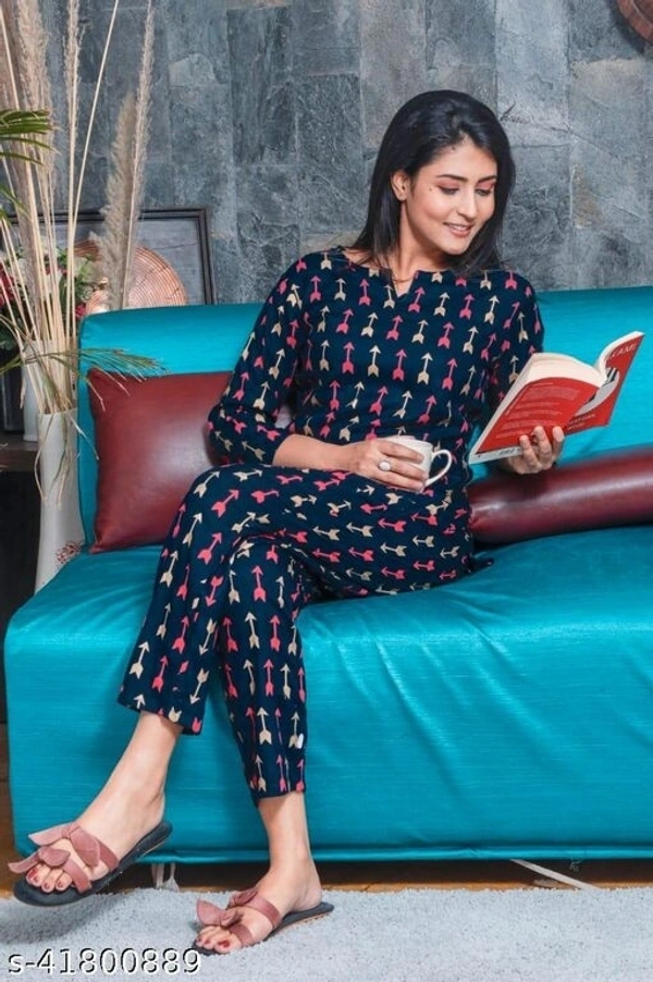 Women's rayon night suits - XXL, available