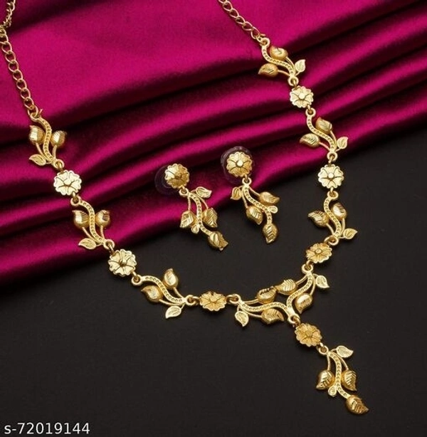 Fancy set for woman - Available, Free Size
