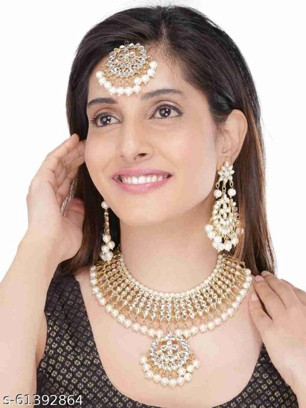 kundan jewellary set - Available, Free Size