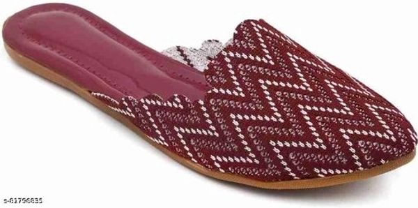 STYLISH WOMENS SLIPPER - IND-7
