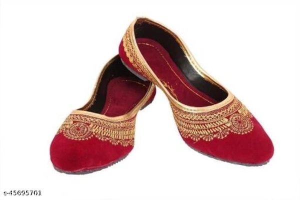 Classy Women Juttis & Mojaris - IND-9