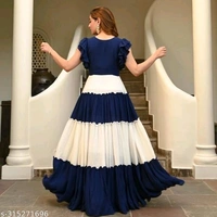 COLOUR BLOCKED TIERED MAXI DRESS - Blue, M