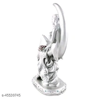 Goldiluxe Romantic Valentine Love Couple Statue Showpiece for Girlfriend, Boyfriend, Husband, Wife, Anniversary, Home Decor, Gifting, Valentines Day Gifts Decorative Showpiece - 15 cm ( Silver) - Free Size, Silver