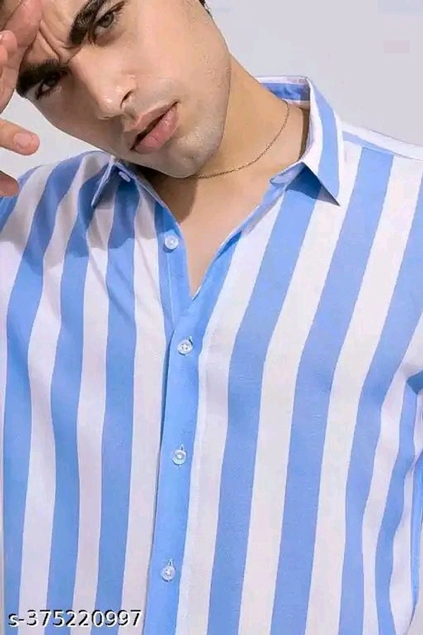 Classic Retro Men Shirts - 2️⃣, S