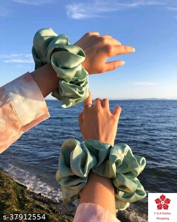 Scrunchies - multicolour