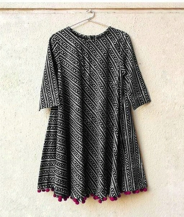 Pretty Fashionable Women Tops & Tunics  - XL