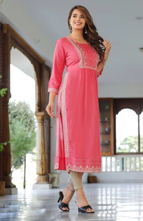Trendy Petite Kurtis - M