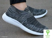Sports shoes 