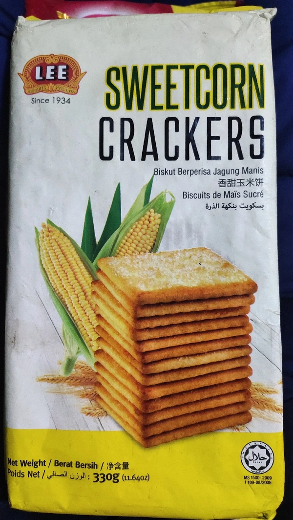 Lee Sweetcorn Crackers  - yellow