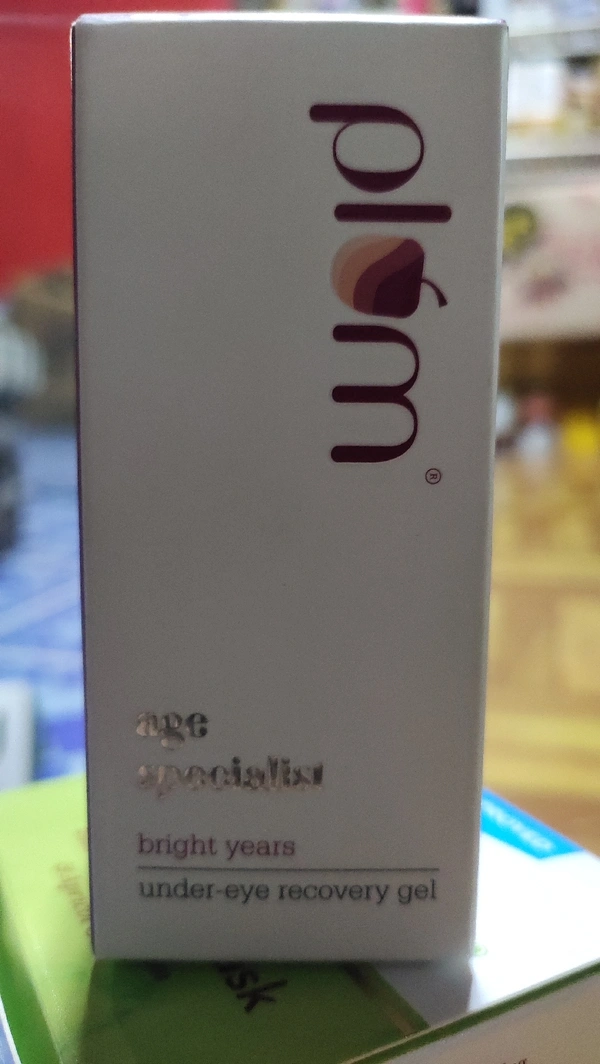 Plum Age Specialist Under Eye Recovery  gel 