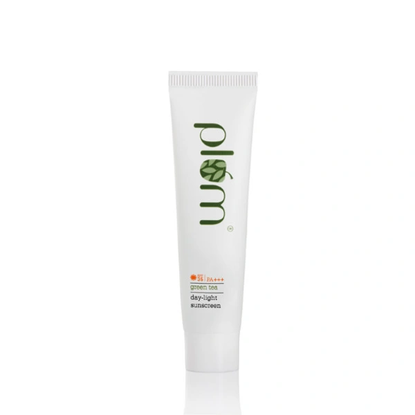 plum Plum  green tea day light sunscreen  - 15ml