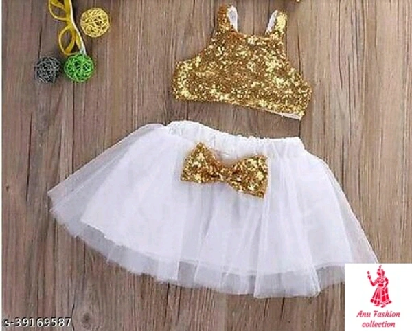 Princess Classy Girls Clothing SetFabric: NetSleeve Length: SleevelessPattern: EmbroideredMultipack: SingleSizes:4-5 Years (Bust Size: 24 in, Length Size: 26 in) 1-2 Years (Bust Size: 20 in, Length Size: 22 in) 6-7 Years (Bust Size: 26 in, Length Size: 28 in) 2-3 Years (Bust Size: 22 in, Length Size: 24 in) Frock is ready to wear, Size avaialble from 1 year to 7 years.. Dry clean o - no more, 1-2 2-3 4-5 6-7 
