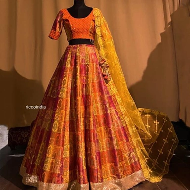 Under 999lehenga
