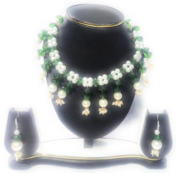 NIBRAS Green Pearl Tyre-Cut Necklace Set - B09ZVJDZCF