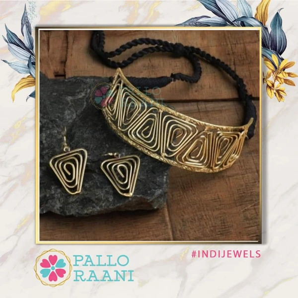 Brass hasli necklace set - adjustable, gold