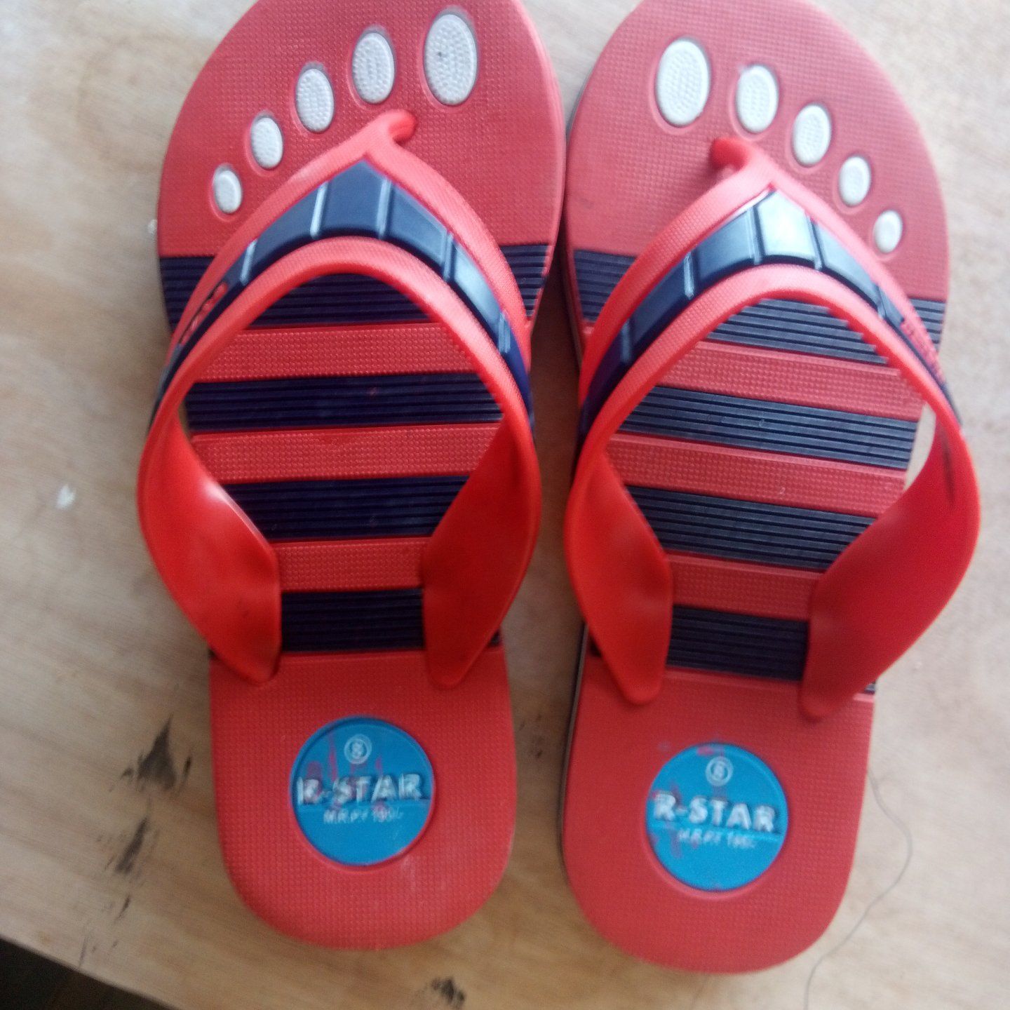 Find Walkaro Sandals, rupani sandals for mens by Maruti trader's and  suppliers Fatehpur near me | Fatehpur, Fatehpur, Uttar Pradesh | Anar B2B  Business App