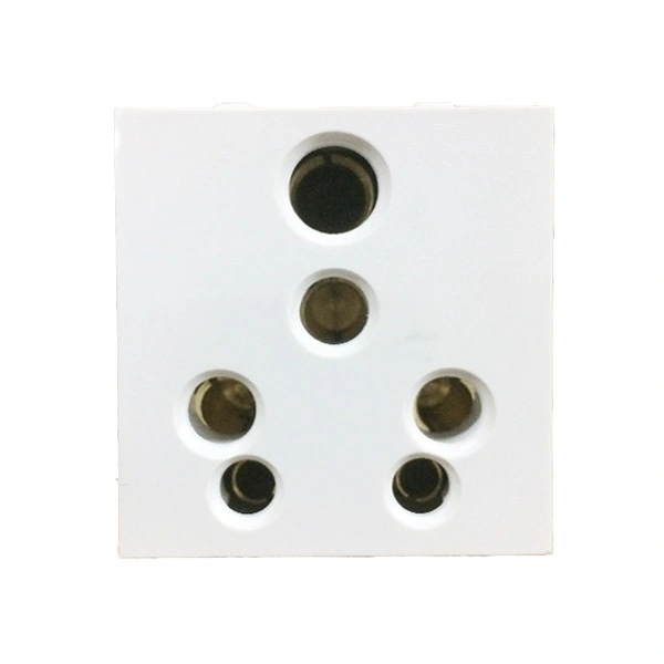 Alex 15amp Socket Alex - white
