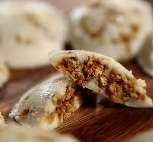 Chicken Stuffed Idli