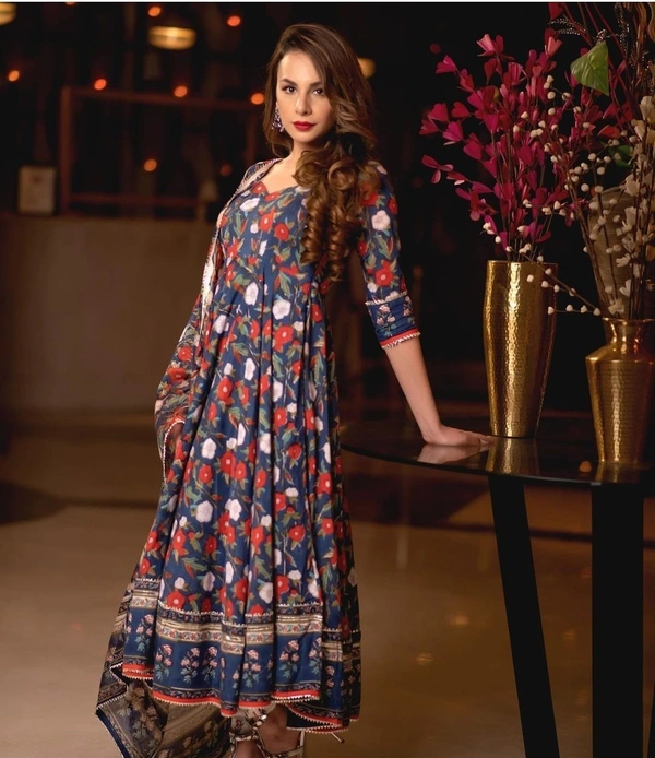 Beautiful Wildflower Wind Handblock Hota Gown With Duppata -  M , L , XL , XXL 