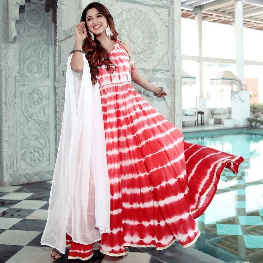 Party Dress Floor Touch Gown Online- 1532 | Omzara