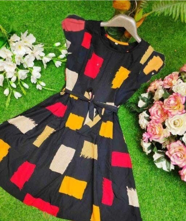 Comfy Latest Women Dress - M