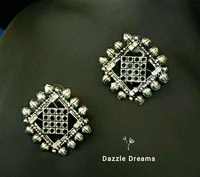 Oxidized Stud