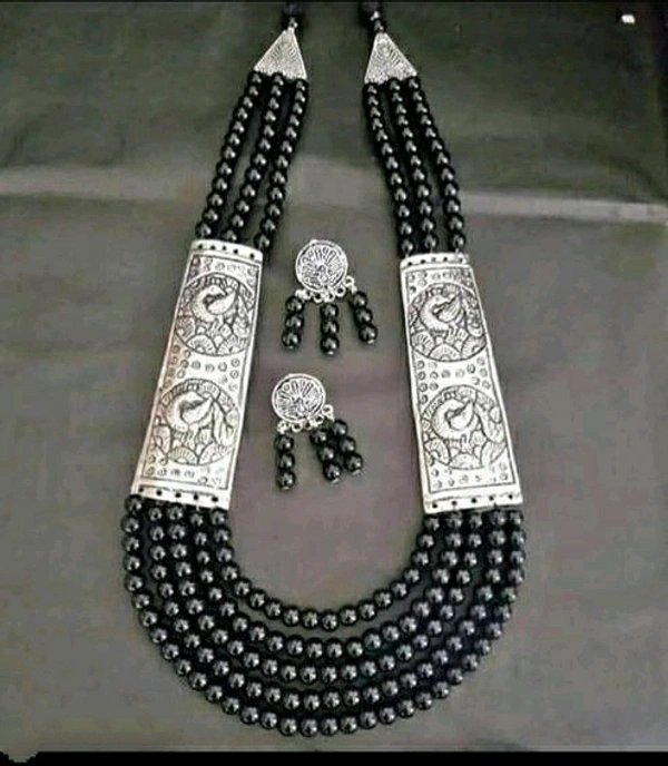 Tribal Necklace Set