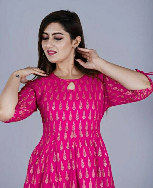 Rayon Kurti