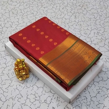 Rs. 850 Semi silk saree