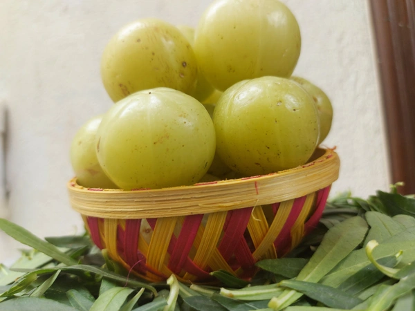 Amla/ Usirikaya - red, 250 gms