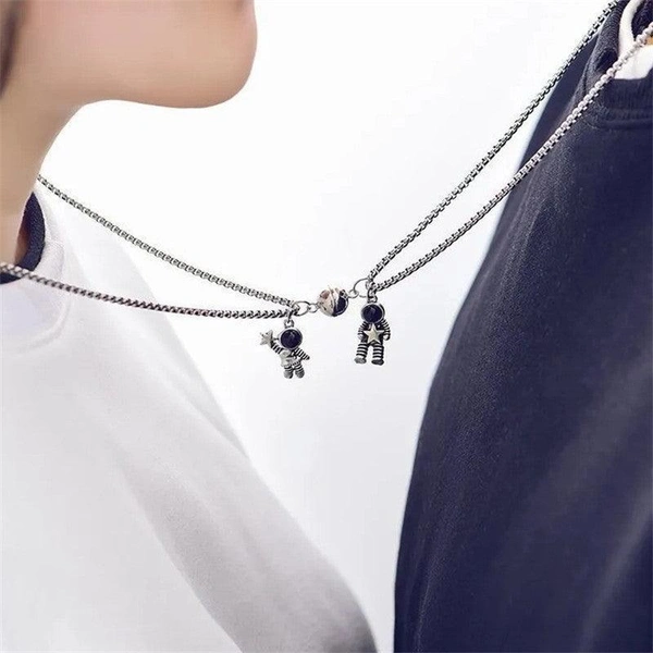 Astronaut Round Lockets - 