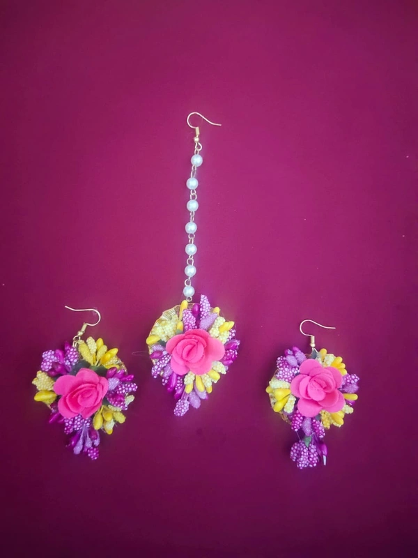 Elegant Flower Jewellery | Fashionable Mangtika with earrings | Flower Jewels | Bridal Jewellery | Flower Earrings and Mangtika Set | Haldi Jewelry | Wedding Religious Jewelry | Women Jewellery